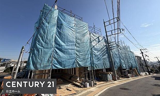 《外観》　■一戸建ての多いエリア、静かで落ち着いた雰囲気。シンプルで美しいフォルム空気までクリーンになるような佇まい。心地よいライフスタイルが実現できるそんな予感。