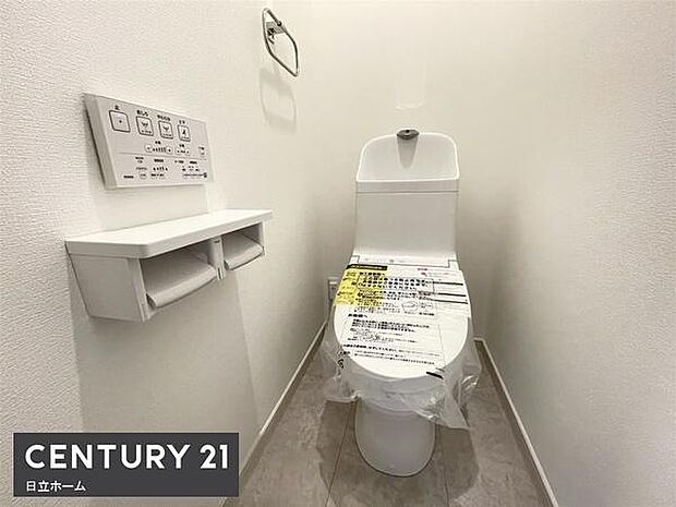 《トイレ》 ■清潔感のある落ち着いたトイレ。