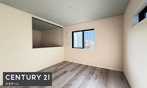 《寝室》　■心地よい眠りへといざなう落ち着いた雰囲気の寝室