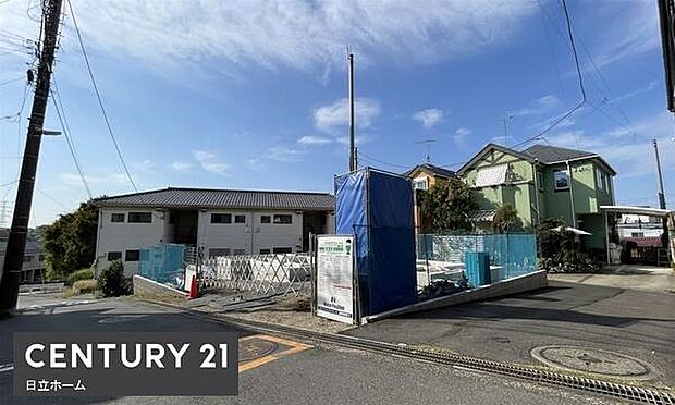 《前面道路》 ■落ち着いた住環境です。