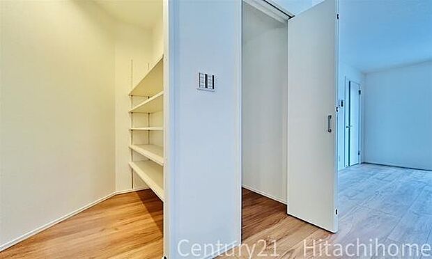 《収納》 ■お部屋がすっきり片付きます。