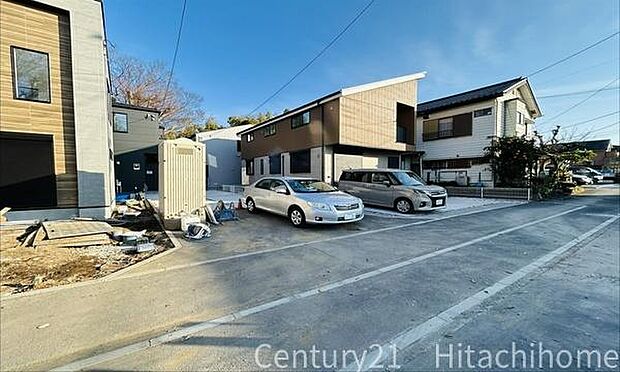 《前面道路》 ■落ち着いた住環境です。