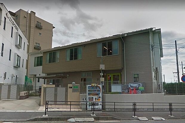 明日葉保育園鷺沼園まで708m、私たちは、子どもが毎日を豊かに過ごせる保育を通じて、「明日葉」のように明日をたくましく生きる力を育みます。