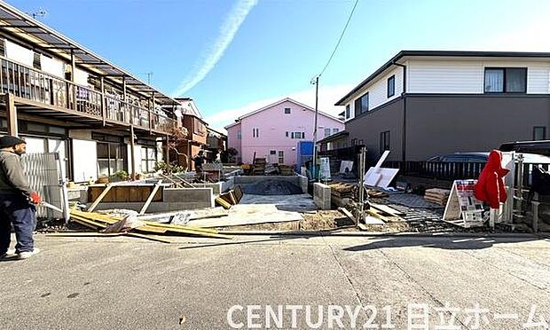 《現地》 ■青い空と白い雲、気分が晴れる場所がここにあります。