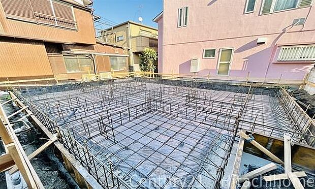 《外観》 ■一戸建ての多いエリア、静かで落ち着いた雰囲気。