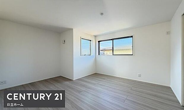 《子供部屋》 ■お子様の成長を優しく見守る、明るい子供部屋。遊んだり、学んだり、時には一人の時間を過ごしたりと健やかな毎日を育む大切な場所。未来への第一歩を育む、かけがえのない空間です。