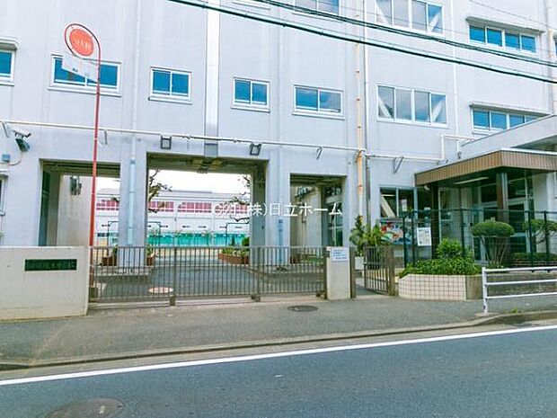 横浜市立境木中学校まで574m