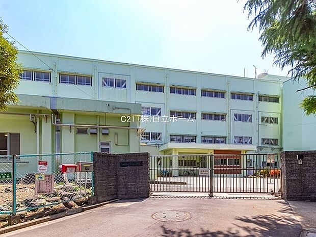 横浜市立篠原西小学校まで805m