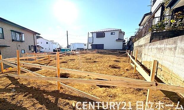 《現地》 ■さわやかな風が渡りたっぷり陽光がふりそそぐ立地。