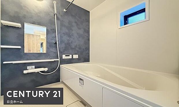 《浴室》　■ゆったりくつろげる癒しのバスルーム。