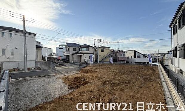 《前面道路》 ■落ち着いた住環境です。