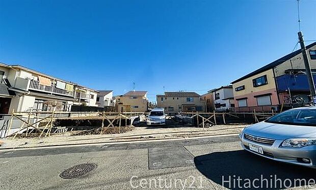 《外観》 ■家族みんなが落ち着ける場所。明るい空間で心も暖か、朝から爽やかな気分。寝る時も包みこまれるようにふんわりと。家にいることが心と体に優しい暖かな暮らし。