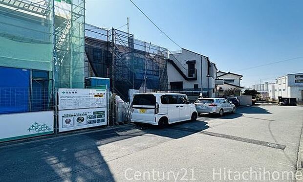 《前面道路》 ■落ち着いた住環境です。