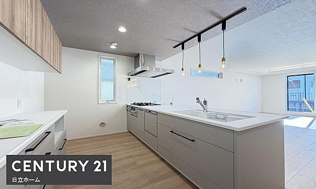 《リビングダイニング》 ■会話を楽しみながら食事を味わう。一緒にいる時間が楽しい空間。カフェにいるような気分で毎日を過ごしたい。家族でいる時間を柔らかに包み込むインテリア。