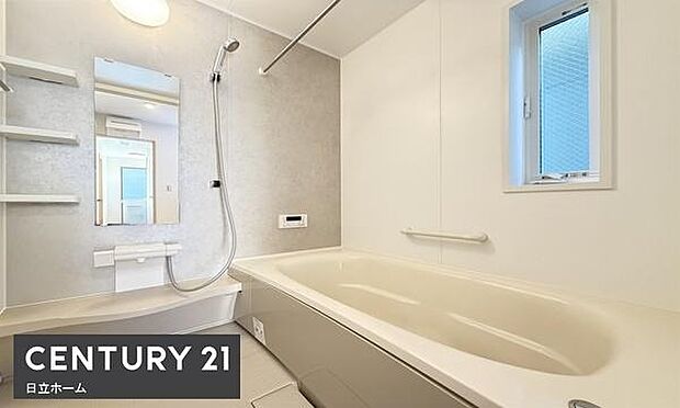 《浴室 》 ■高級感のあるバスルームは一日の疲れを癒す居心地の良い空間です。