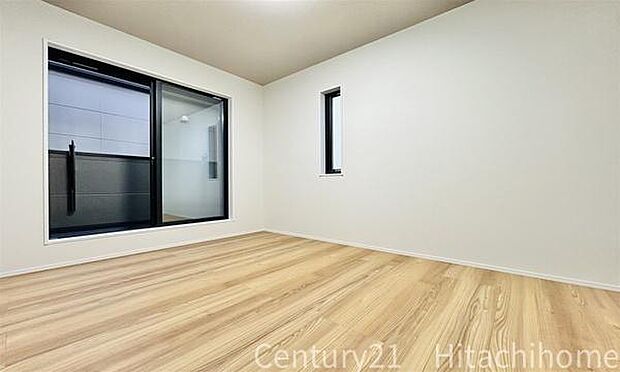 《寝室》　■心地よい眠りへといざなうしっとりと落ち着いた雰囲気の寝室。収納豊富で寝室をいつもすっきりさせてくれます。