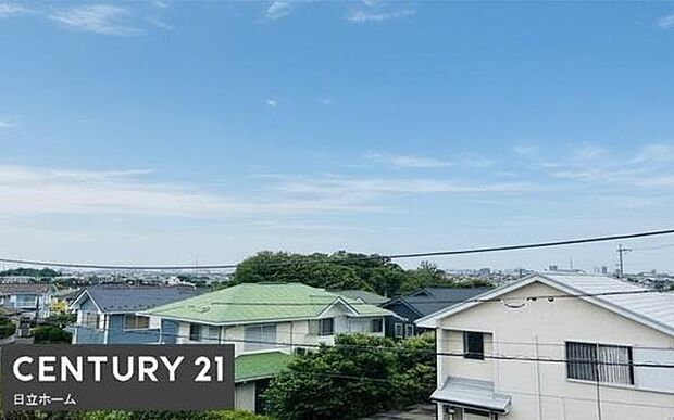 《眺望》 ■さわやかな風が渡りたっぷり陽光がふりそそぎます。