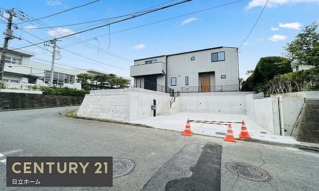 《現地》 ■心地よいライフスタイルが実現できるそんな予感。