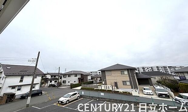 《眺望》 ■目の前には気持ちの良い青空が広がります。