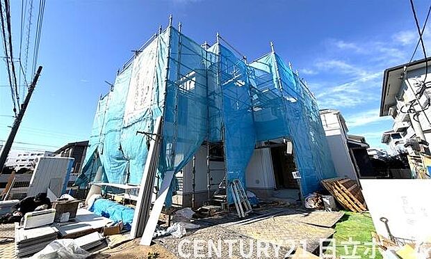 《現地》　■青い空と白い雲、気分が晴れる場所がここにあります。