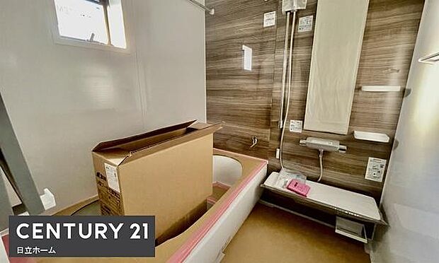 《浴室 》 ■バスルームは一日の疲れを癒す居心地の良い空間です。