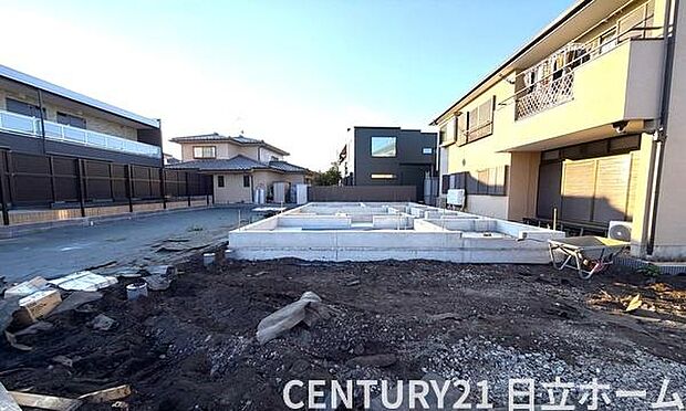 《現地》　■完成が待ち遠しいですね