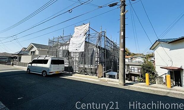 《前面道路》　■落ち着いた住環境です。