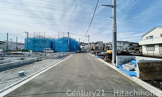 《現地》 ■青い空と白い雲、気分が晴れる場所がここにあります。