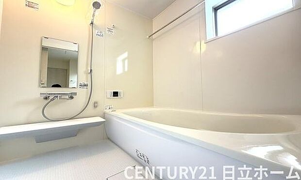 《浴室 》 ■バスルームは一日の疲れを癒す居心地の良い空間です。