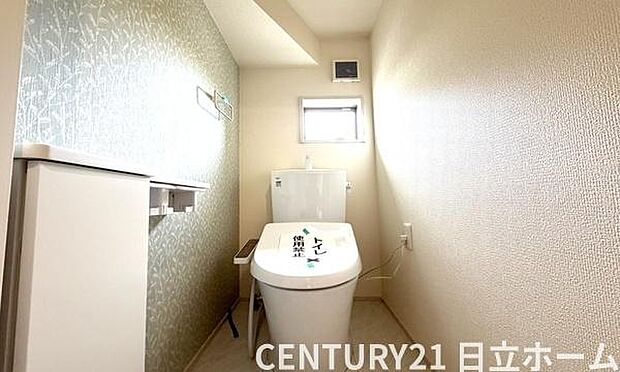 《トイレ》 ■清潔感のある落ち着いたトイレ。