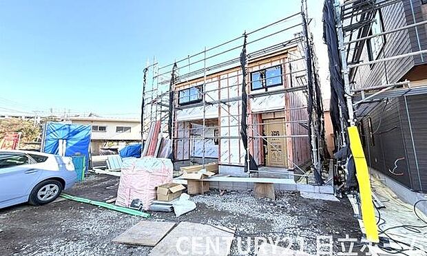 《外観》 ■豊かな光が照らすこの場所は、たわいもない会話を楽しみ、ゆったりとした時間を過ごす場所。家族の日常が刻まれる大切な空間です。