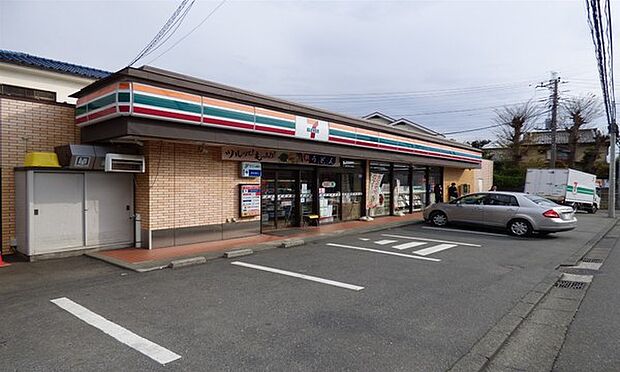 セブンイレブン南戸塚店まで1052m