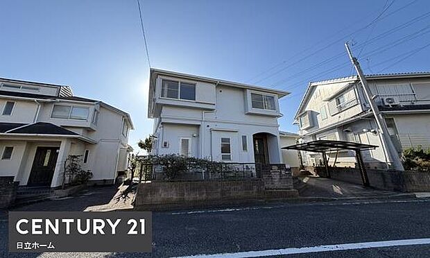 《前面道路》 ■道路と敷地はフラットな地形です。