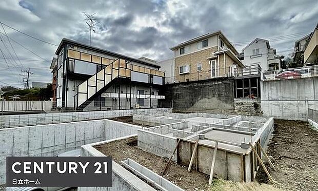 《現地》　■完成が待ち遠しいですね