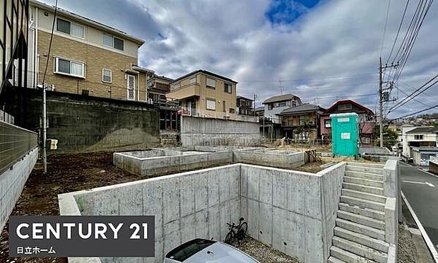 《現地》　■完成が待ち遠しいですね