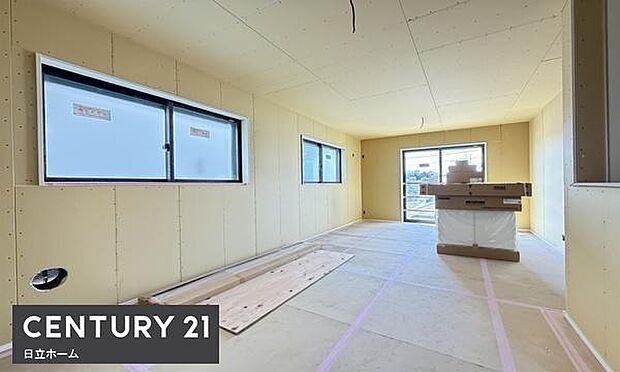 《リビングダイニング》 ■開放的で広いリビング。のびのびとくつろげるリビングは、家族のコミュニケーションの場として、みんなが集まる憩いの場所に。