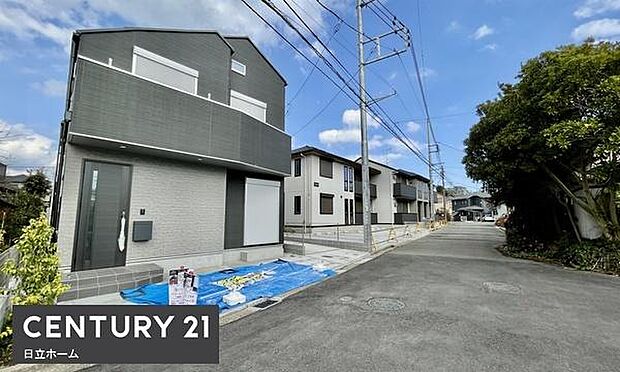 《前面道路》 ■落ち着いた住環境です。