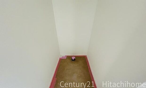 《トイレ》 ■清潔感のある落ち着いたトイレ。