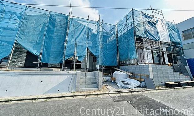 《前面道路》 ■落ち着いた住環境です。