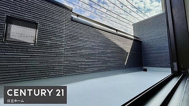 《バルコニー》 ■現地写真です。