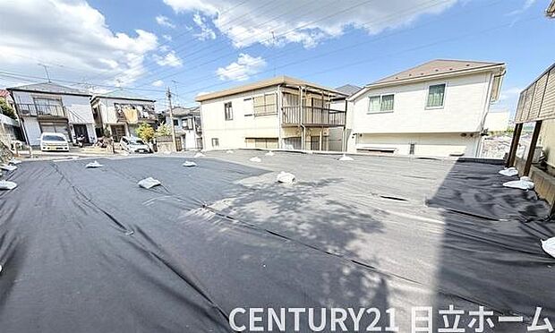 《前面道路》 ■「空」×「光」×「風」。開放感を具現化したような現地は、まさに「永住の地」としての選択肢です。