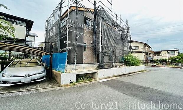 《外観》 ■機能性とデザイン性を兼ねそろえた理想の住まい。美しい外観やくつろぎの室内空間にふさわしい素材・形・色彩、上質感に満ちております。