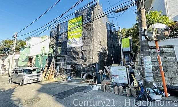 《前面道路》 ■落ち着いた住環境です。