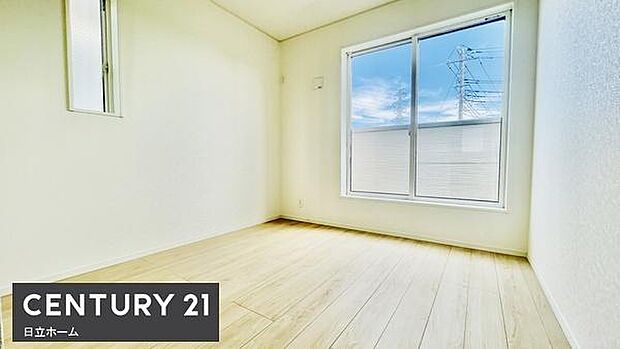 《洋室》 くつろぎの場としてだけでなく、趣味や仕事のパーソナルスペースとしても活躍する洋室。個の時間をたっぷり楽しめる快適空間です。