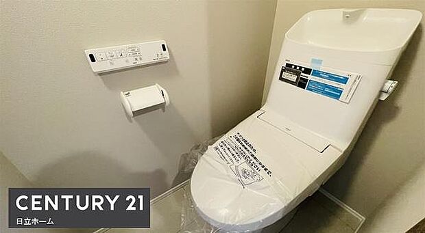 《トイレ》　清潔感のある落ち着いたトイレ。