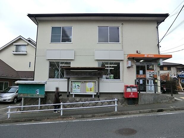 横浜六ツ川郵便局まで1216m