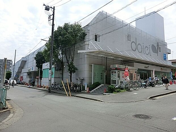 ダイエー十日市場店まで2058m、JR横浜線「十日市場駅」から「ダイエー十日市場店」まで 徒歩2分。お得な商品を見つけながら楽しくお買い物ができます。