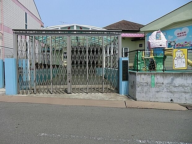 八朔幼稚園まで430m、課外教室 サッカー教室・体操教室・美術教室・ペンシリア ・書道教室