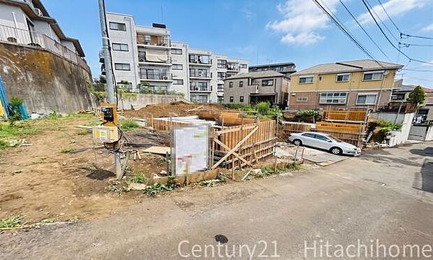 《前面道路》 ■落ち着いた住環境です。