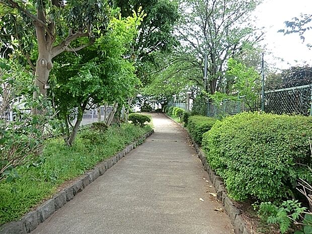 釜台公園まで610m、高台にある眺めの良い公園